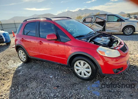 2010 Suzuki Sx4 z USA, uszkodzony, nr VIN JS2YB5A34A6300938